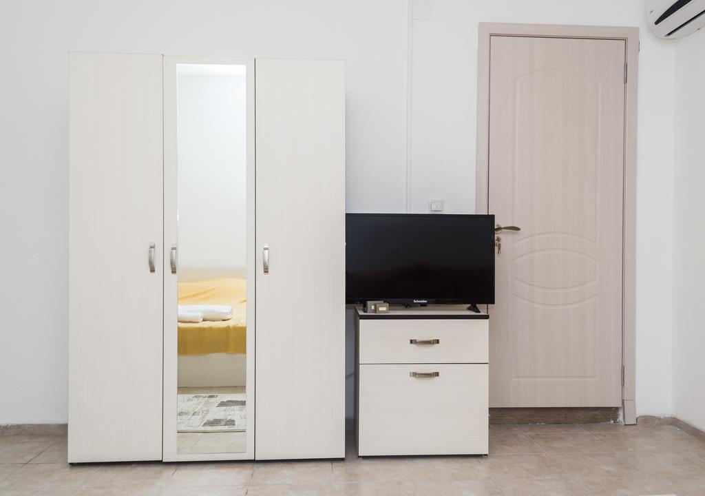 Bed & Breakfast Delikates Stojakovo Exterior foto
