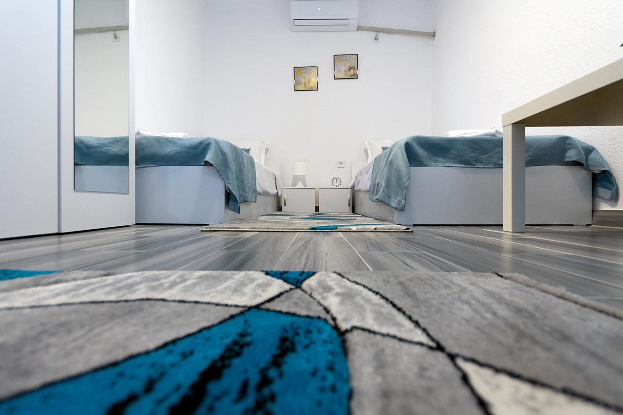 Bed & Breakfast Delikates Stojakovo Exterior foto